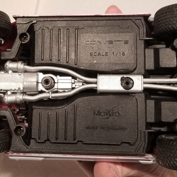 vintage Corvette 1995 Indy 500 model car - Picture 13 of 16